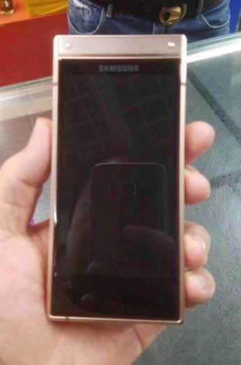 Samsung Flip Phone W2019 Live Images