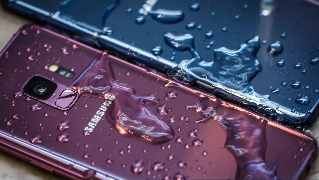 water damage Samsung