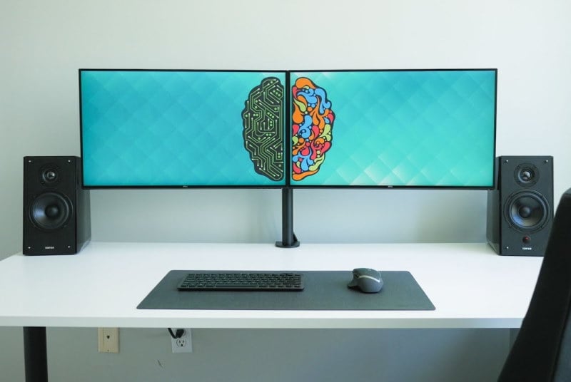 One Monitor Brighter than the Other: How to Fix Brightness issue in Dual Monitor?