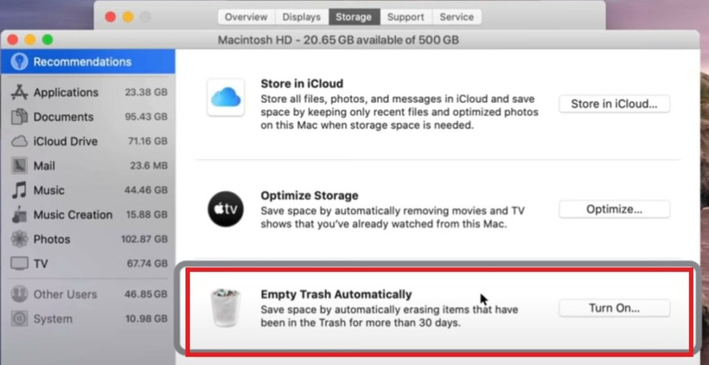 Empty trash to free up storage on Apple Macbook