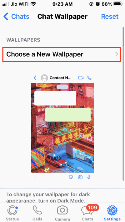 How to Pick Different Chat Wallpapers for WhatsApp's Light and Dark Theme