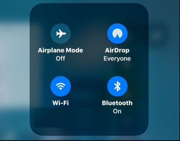 Turn Wi-Fi & Bluetooth Off in iPhone