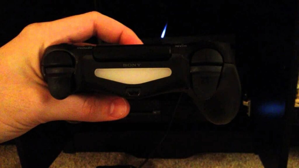PS4 Controller Blinking Orange, How to Fix it?