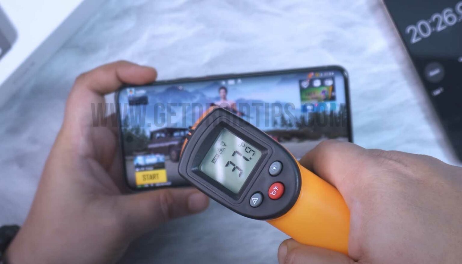 why does my iphone 15 pro max get warm